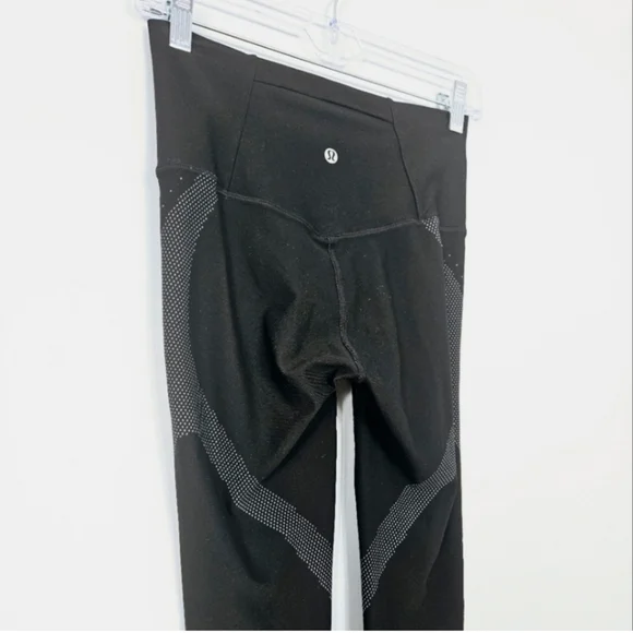 Lululemon Mapped Out High-Rise Tight 28" | Black / Glacier Grey | 8 - Picture 10 of 11